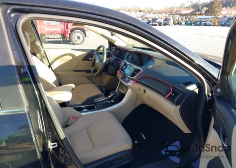 2015 Honda Accord Ex-L from USA, damaged, VIN 1HGCR2F89FA037550